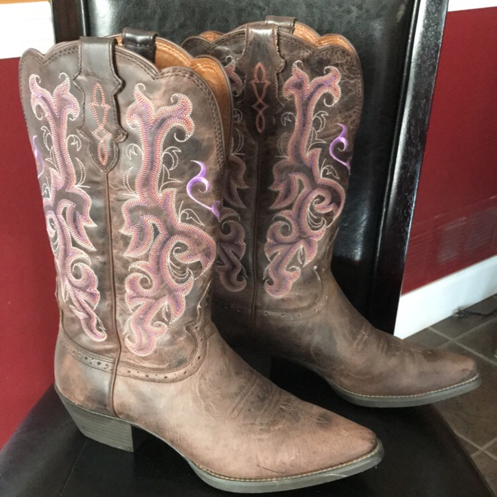 Justin brand boots size 8.5